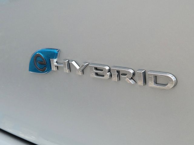 Used 2023 Chrysler Pacifica - photo 9