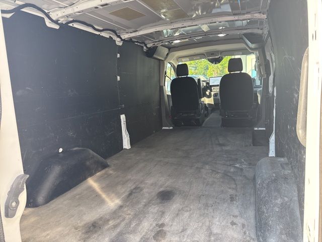 Used 2023 Ford E-Transit 350 - photo 9