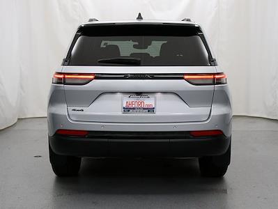 Used 2024 Jeep Grand Cherokee Altitude for sale #B250690A - photo 2