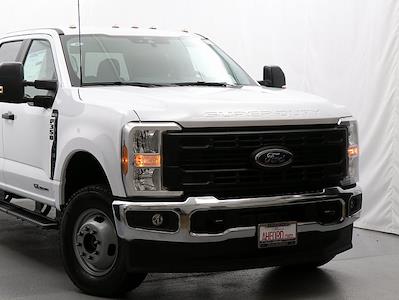 New 2025 Ford F-350 XL Crew Cab 4x4 DRW Pickup for sale #F250253 - photo 2