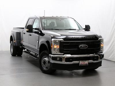 2025 Ford F-350 Crew Cab DRW 4WD Pickup for sale #F250289 - photo 1
