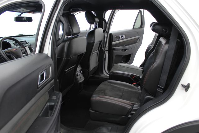 Used 2018 Ford Explorer - photo 16