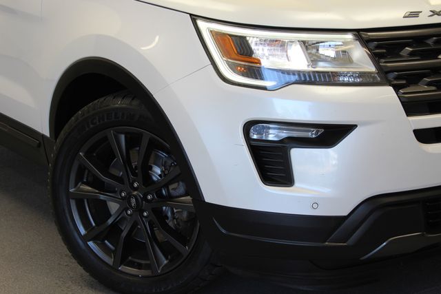 Used 2018 Ford Explorer - photo 6