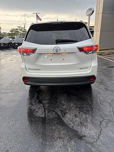2016 Toyota Highlander 4x4 SUV for sale #P24295A - photo 2