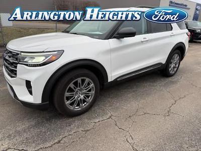 Used 2025 Ford Explorer - photo 1