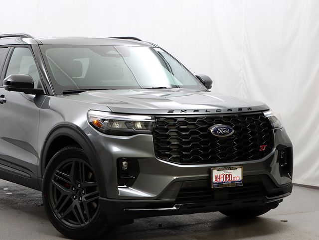 New 2026 Ford Explorer - photo 5