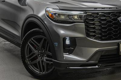 2027 Ford Explorer 4WD SUV for sale #S270041 - photo 2