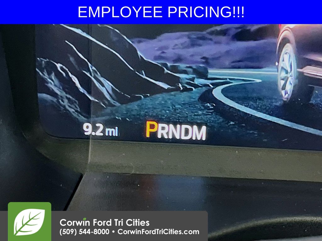 New 2026 Ford Explorer - photo 2