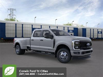 2026 Ford F-350 Crew Cab DRW 4WD Pickup for sale #5C11401 - photo 1