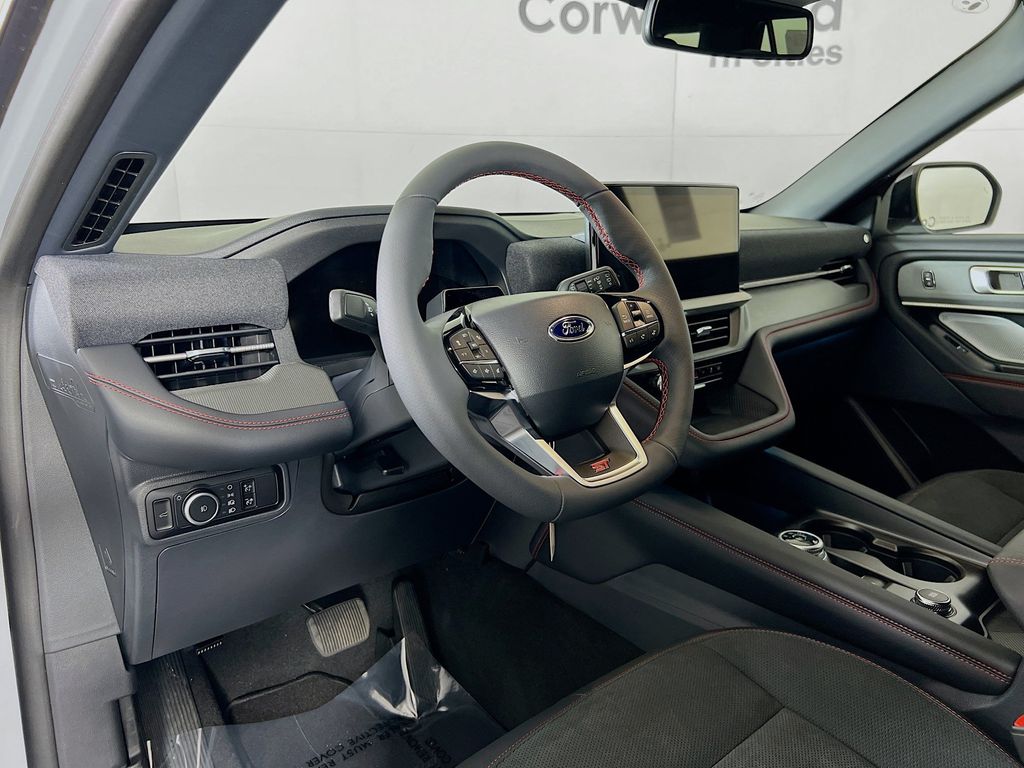 New 2026 Ford Explorer - photo 6