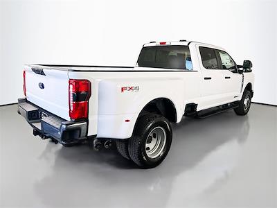 2025 Ford F-350 Crew Cab DRW 4x4 Pickup for sale #5D12298 - photo 2