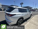 2022 Mitsubishi Outlander 4WD SUV for sale #6021684 - photo 8