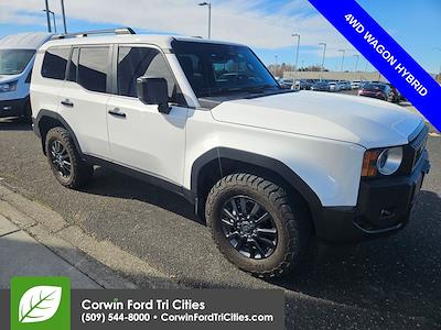 Used 2025 Toyota Land Cruiser - photo 1