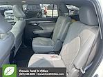 Used 2021 Toyota Highlander Platinum AWD SUV for sale #6031617 - photo 8