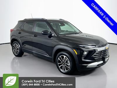 Used 2025 Chevrolet Trailblazer - photo 1