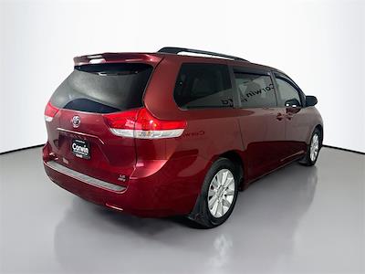 Used 2013 Toyota Sienna LE 4x4 Minivan for sale #6052446 - photo 2
