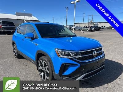 Used 2022 Volkswagen Taos - photo 1