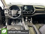 Used 2021 Toyota Highlander XLE for sale #6078110 - photo 26
