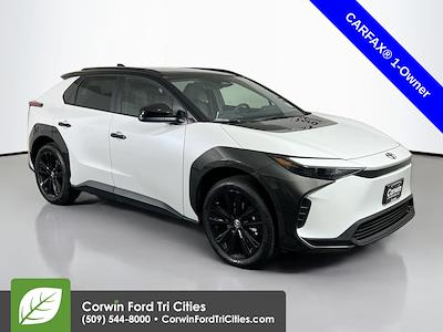 Used 2025 Toyota bZ4X - photo 1