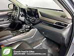 Used 2023 Toyota Highlander Limited for sale #6110535 - photo 30