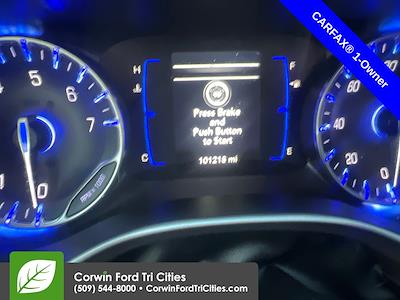 Used 2018 Chrysler Pacifica - photo 1