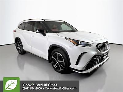 Used 2022 Toyota Highlander XSE AWD SUV for sale #6165860 - photo 1