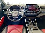 Used 2022 Toyota Highlander XSE AWD SUV for sale #6165860 - photo 28