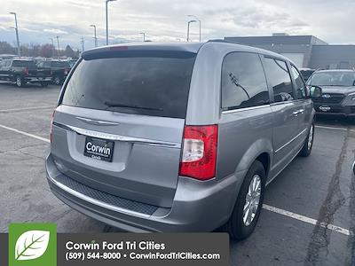 Used 2016 Chrysler Town and Country - photo 1