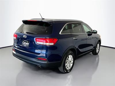 Used 2017 Kia Sorento LX 4x4 SUV for sale #6308557 - photo 2