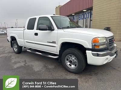 Used 2004 GMC Sierra 2500 SLE Extended Cab for sale #6392314 - photo 1
