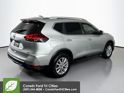 Used 2018 Nissan Rogue SV for sale #6454768 - photo 2