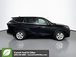 Used 2024 Toyota Highlander LE for sale #6546018 - photo 3