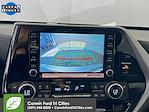 Used 2022 Toyota Highlander XLE AWD SUV for sale #6594780 - photo 22
