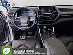 Used 2022 Toyota Highlander XLE AWD SUV for sale #6594780 - photo 28