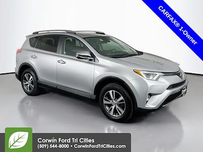Used 2017 Toyota RAV4 - photo 1