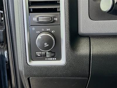 2017 Ram 1500 Crew Cab 4x4 Pickup for sale #6693124 - photo 2