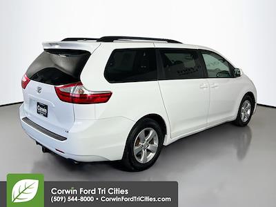 Used 2016 Toyota Sienna L Minivan for sale #6737136 - photo 2