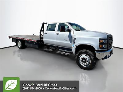 Used 2019 Chevrolet Silverado 5500 Work Truck Crew Cab 4x4 Flatbed Truck for sale #6840648 - photo 1