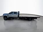 Used 2019 Chevrolet Silverado 5500 Work Truck Crew Cab 4x4 Flatbed Truck for sale #6840648 - photo 6