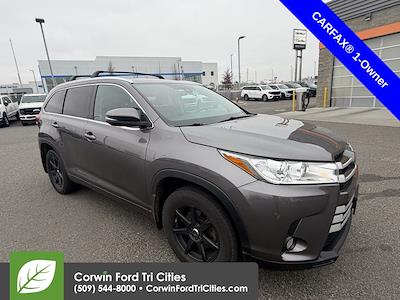 Used 2018 Toyota Highlander XLE for sale #6853692 - photo 1