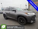 Used 2018 Toyota Highlander XLE for sale #6853692 - photo 12