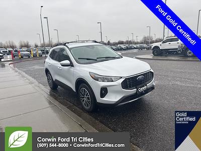 Used 2025 Ford Escape - photo 1