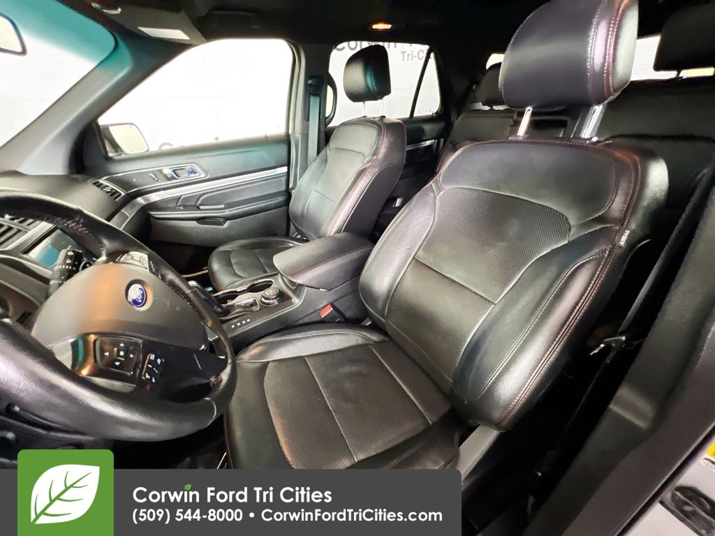 Used 2017 Ford Explorer - photo 20