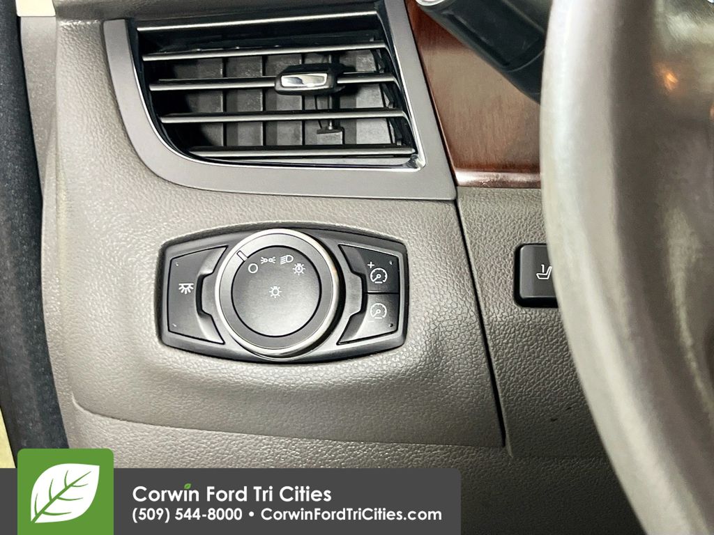 Used 2013 Ford Edge - photo 21