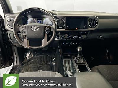 Used 2016 Toyota Tacoma TRD Off-Road Double Cab for sale #7041576 - photo 2