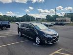 Used 2018 Chrysler Pacifica Touring L Minivan for sale #250238A - photo 23