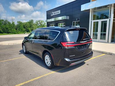 2021 Chrysler Pacifica FWD Minivan for sale #P6420 - photo 2