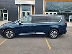 2023 Chrysler Pacifica FWD Minivan for sale #P6430 - photo 3