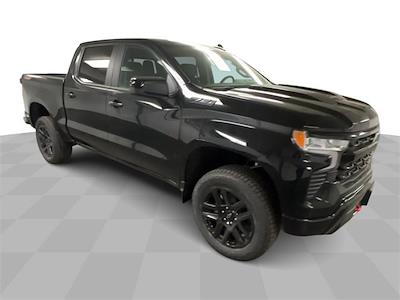 New 2025 Chevrolet Silverado 1500 LT Crew Cab 4WD Pickup for sale #255417R - photo 1