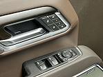 New 2025 GMC Sierra 2500 Denali Crew Cab 4WD Pickup for sale #253221 - photo 24